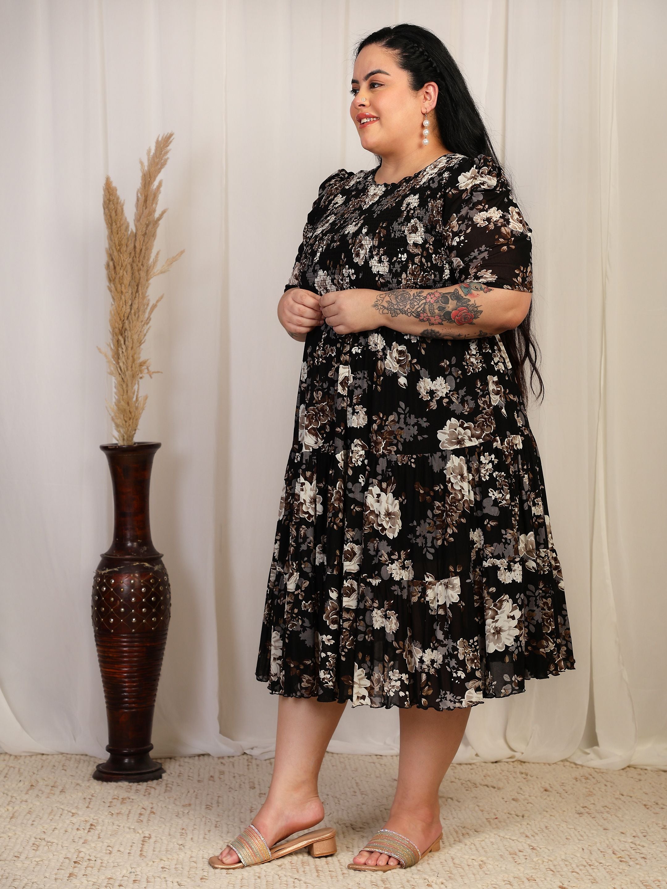 Floral Smocked Midi Dress (Black)
