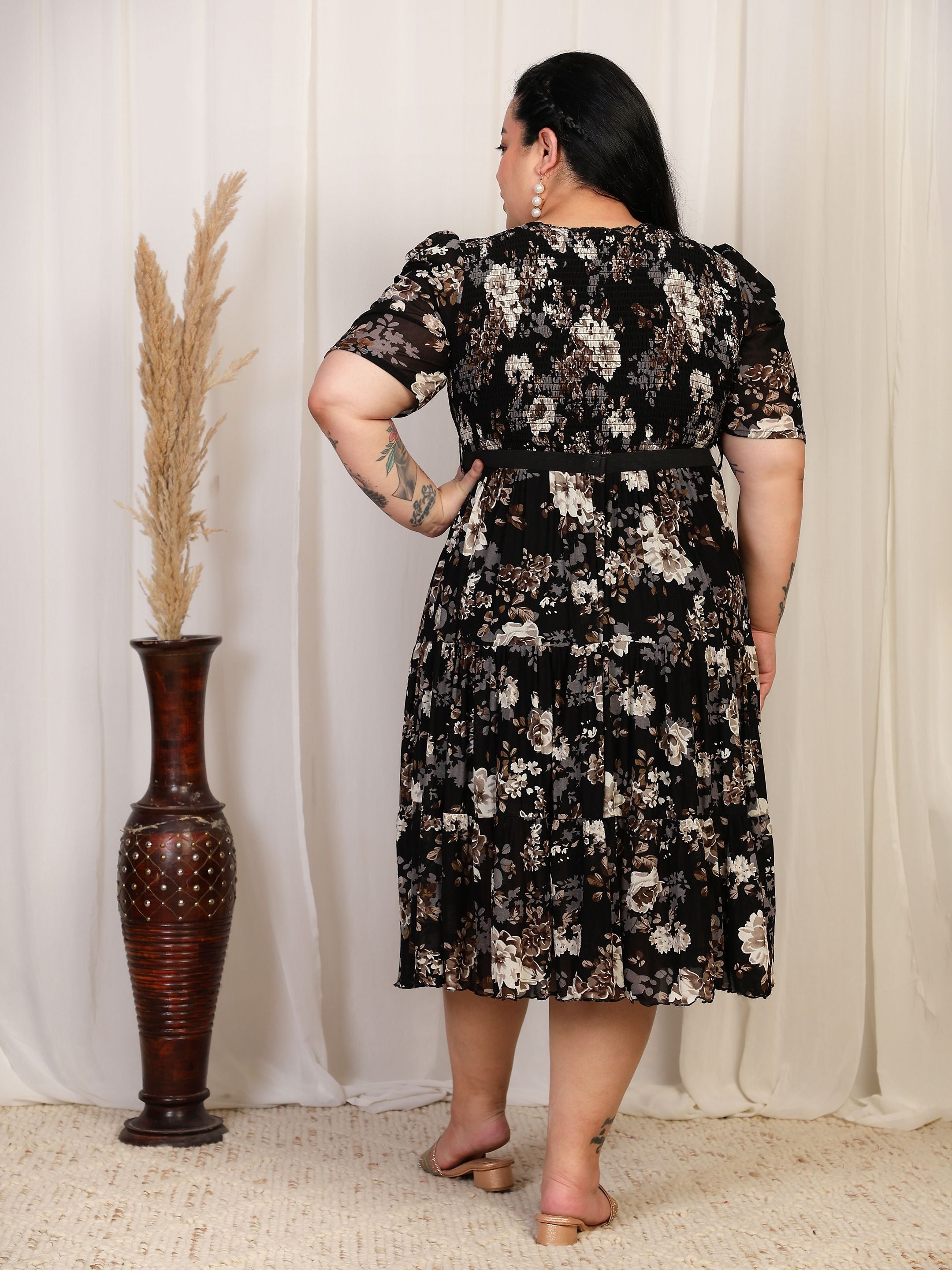 Floral Smocked Midi Dress (Black)