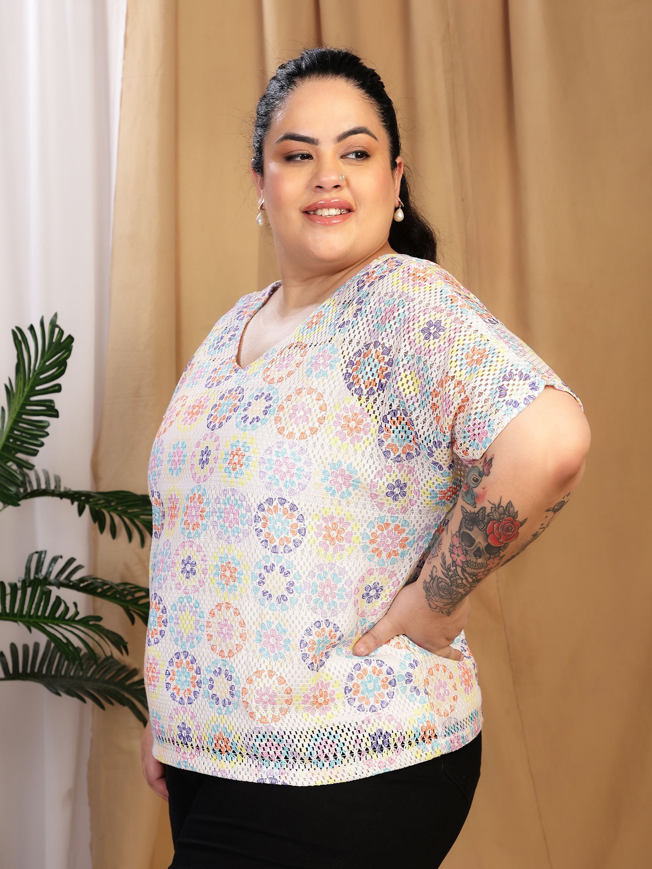Crochet Bloom (V Neck)