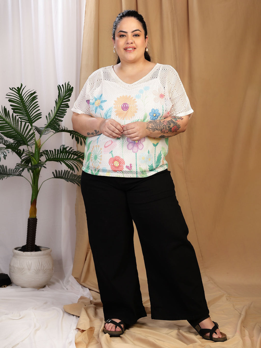 Crochet Bloom (V Neck)
