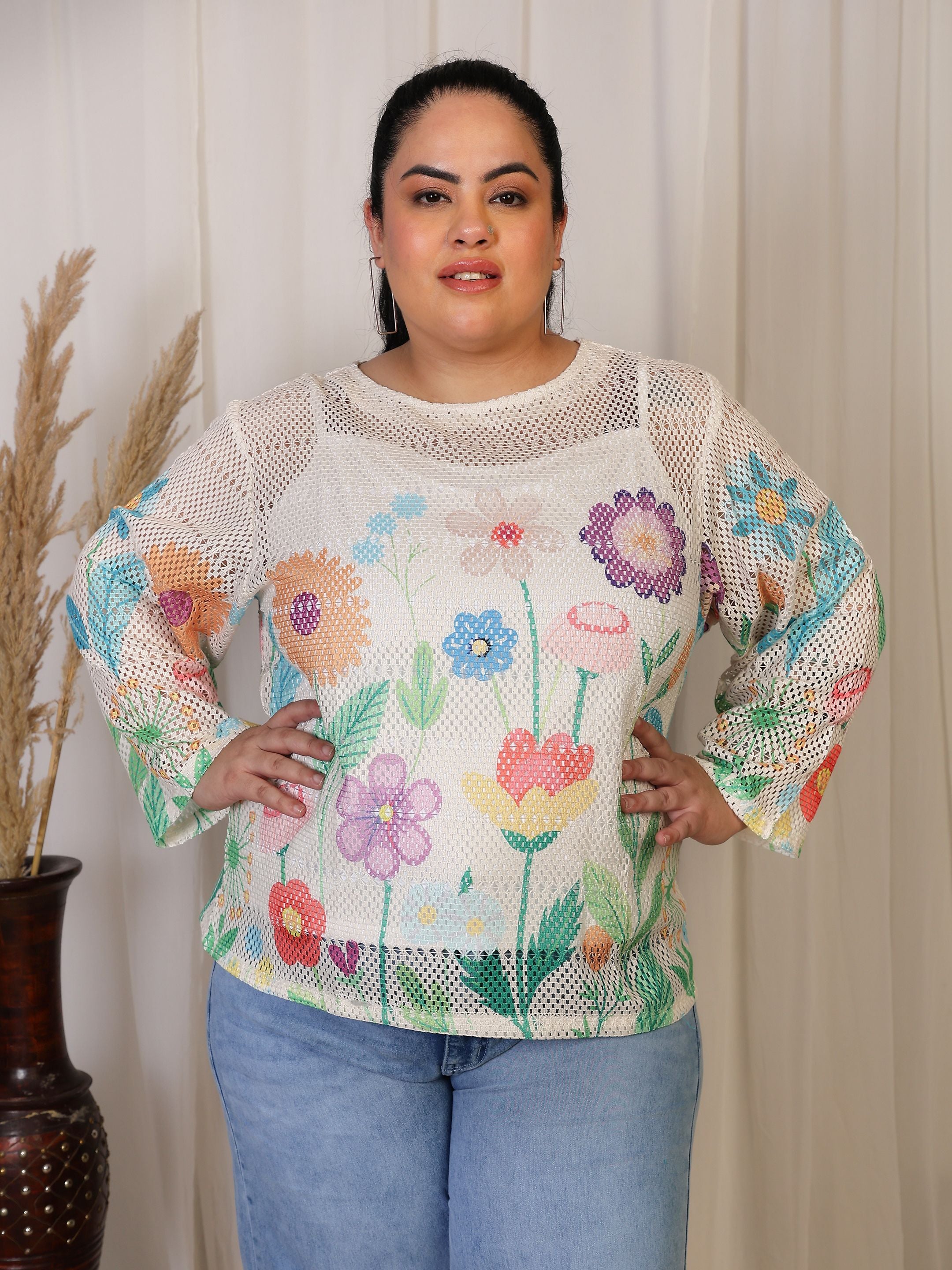 Crochet Bloom (Round Neck)