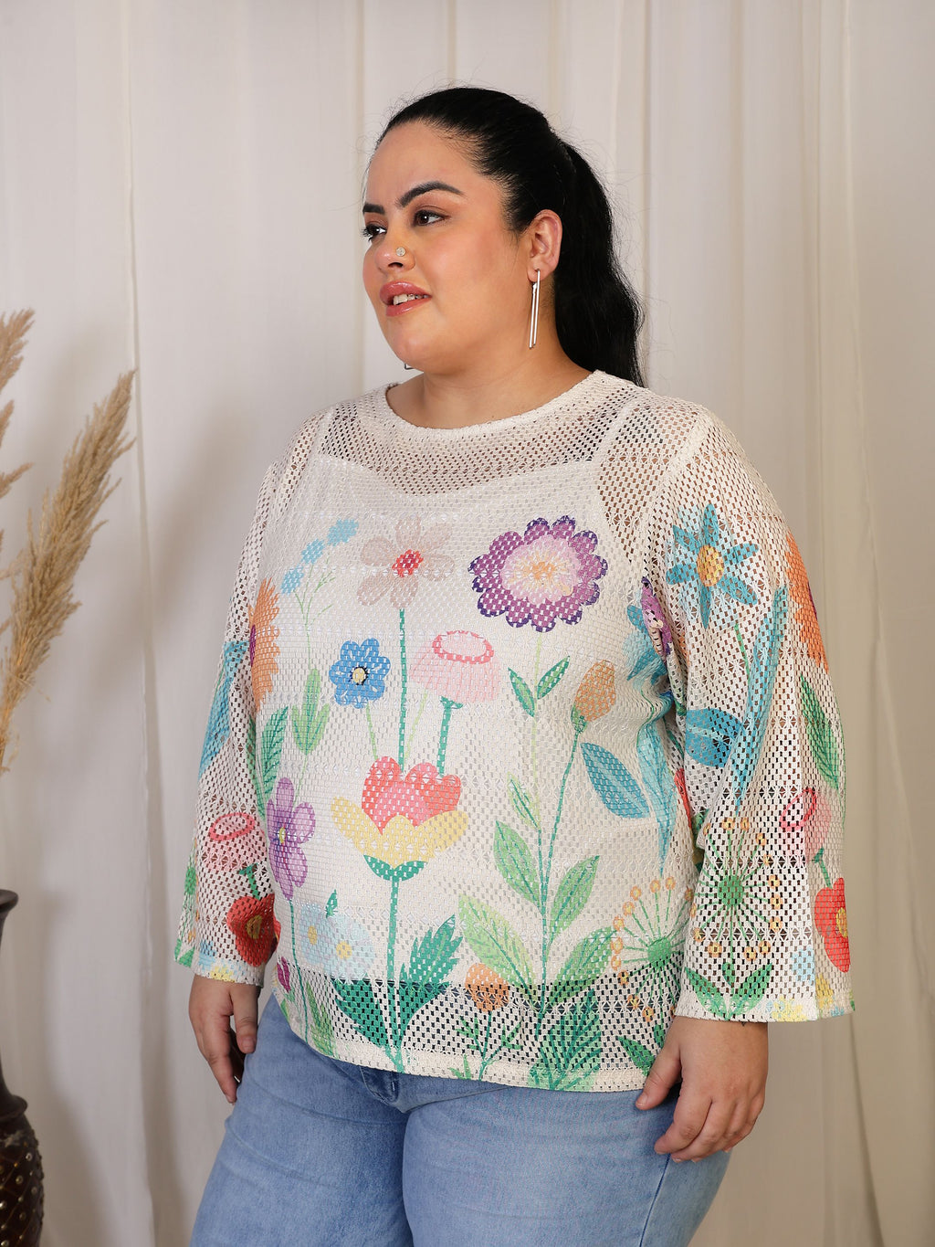 Crochet Bloom (Round Neck)