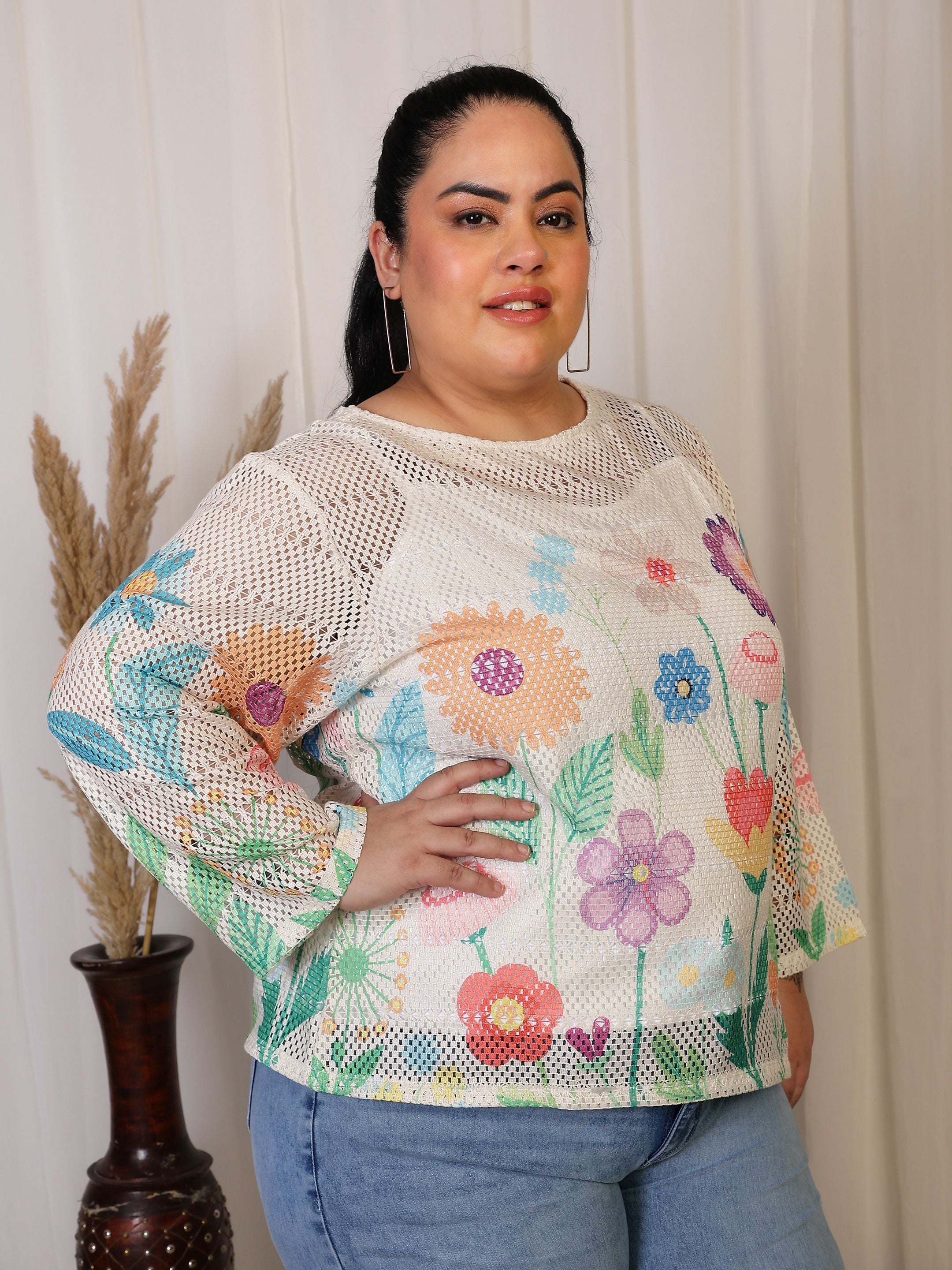 Crochet Bloom (Round Neck)