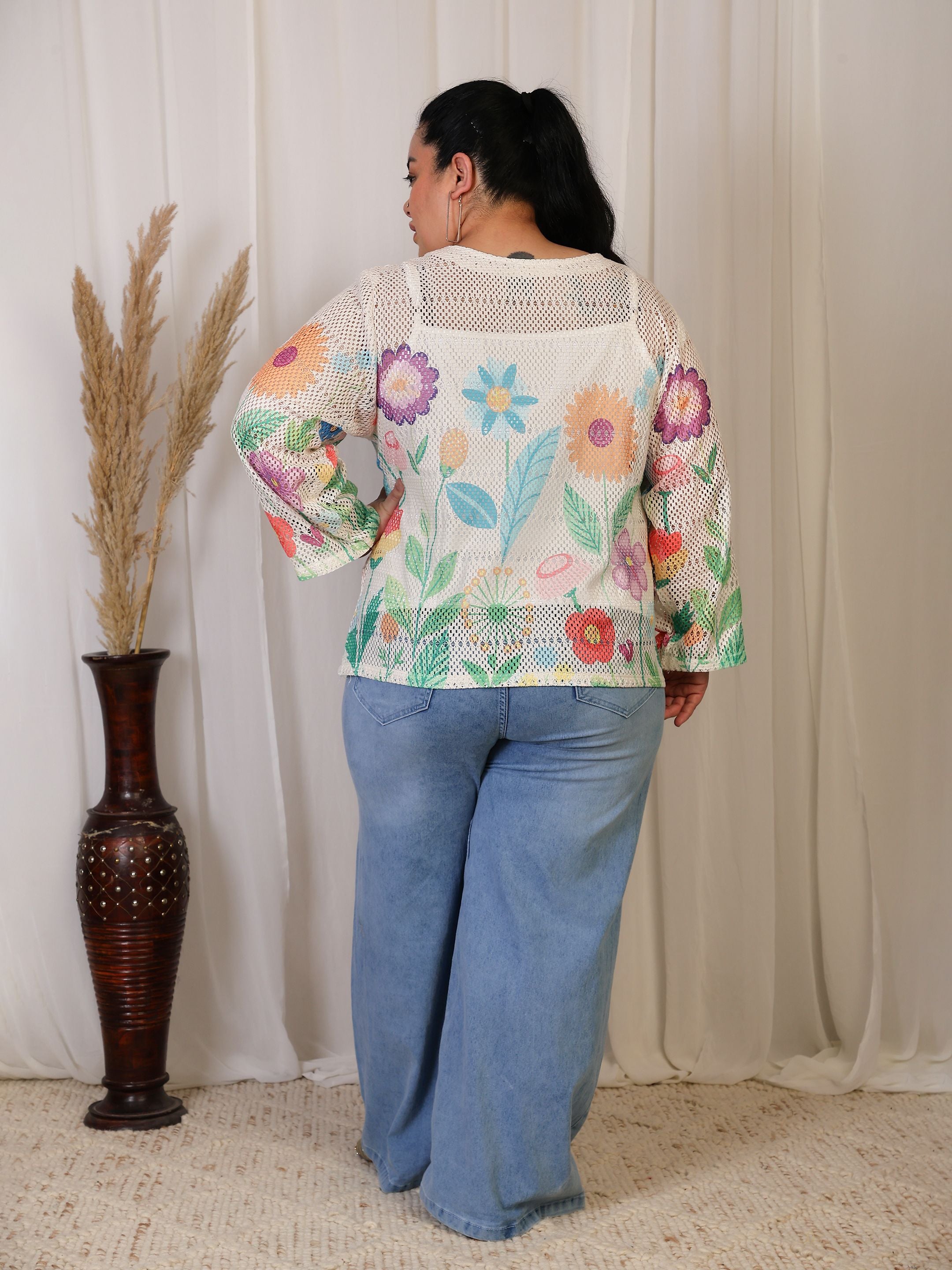 Crochet Bloom (Round Neck)