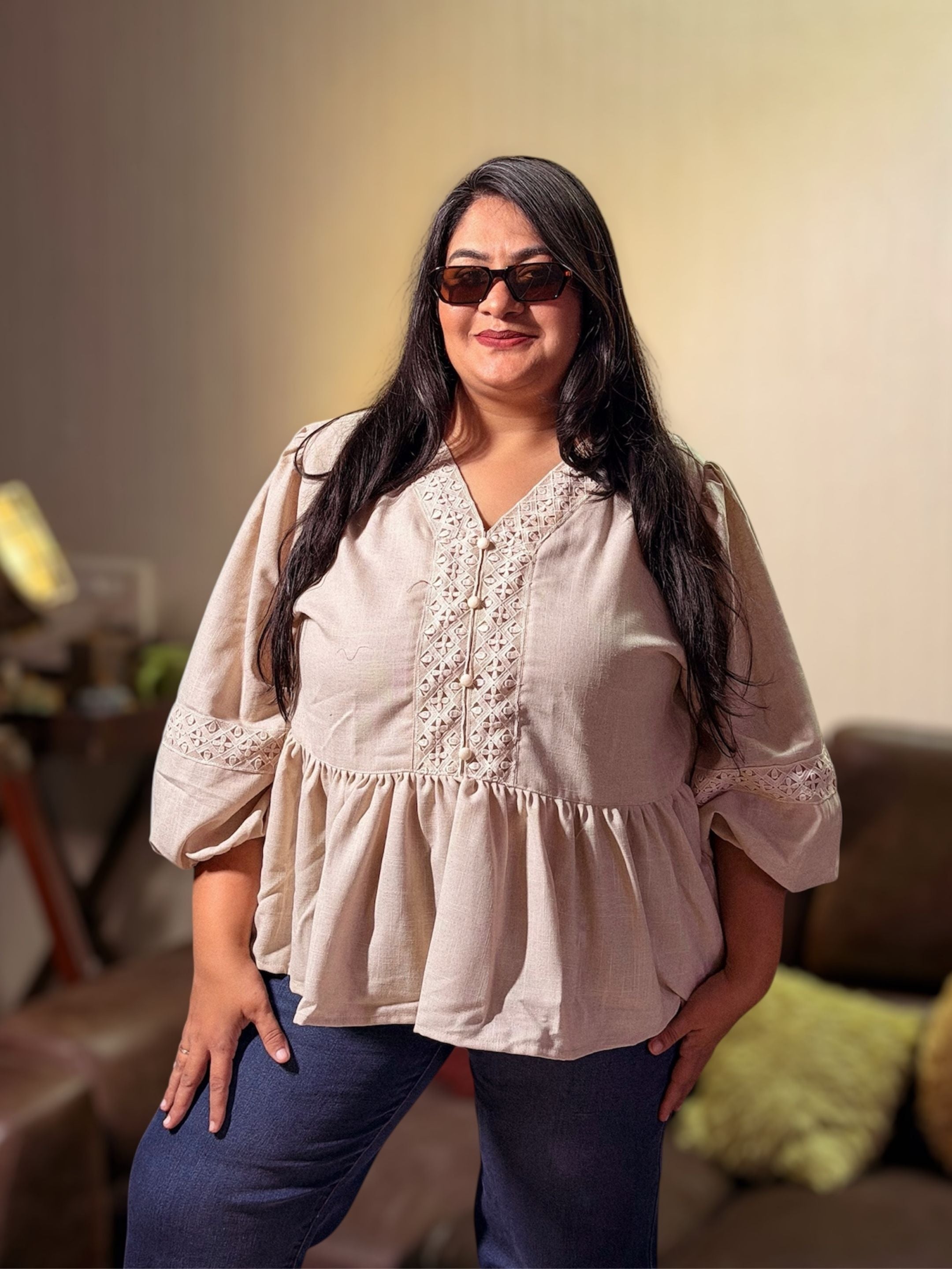 Flirty Flair - Beige